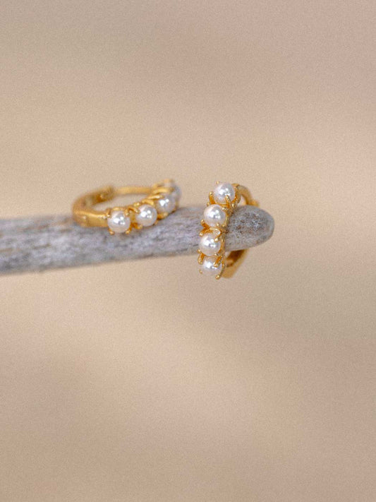 HESTIA-HUGGIES-ON-STICK