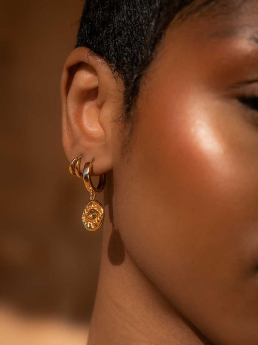 LUMEN-HOOPS-AND-MATTIE-HUGGIES-CLOSE