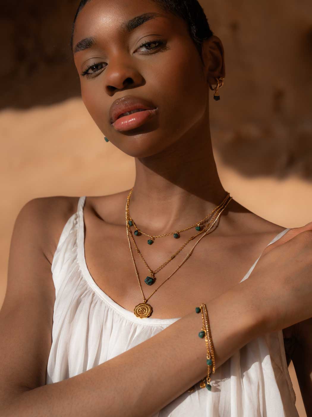 EMERALD GEMSTONE NECKLACE RAW GOLD